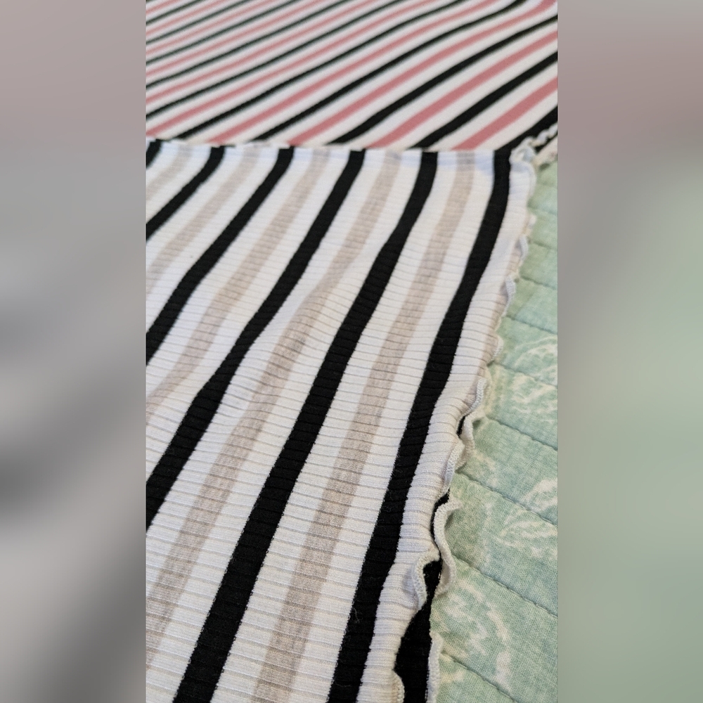 Pair of Occasion Striped Tees. 2 Park. Size S - Picture 7 of 9